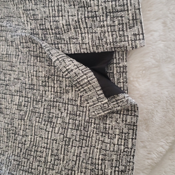 Calvin klein skirt - Picture 5 of 6